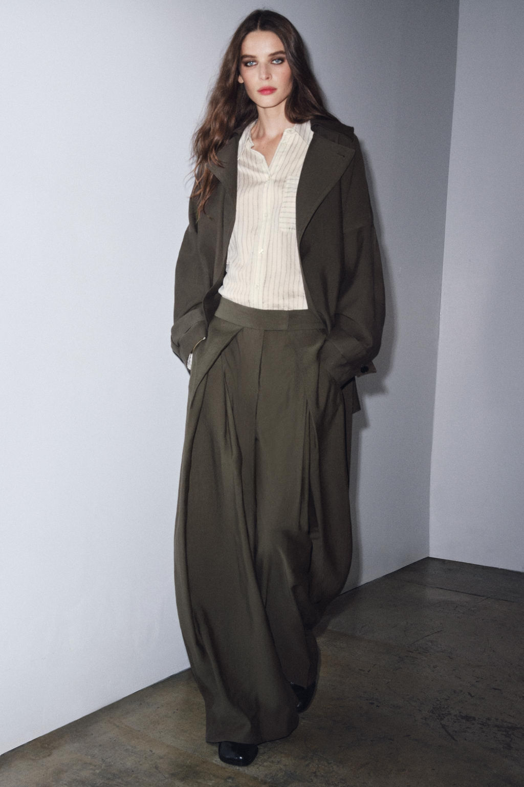 ZW COLLECTION FLOWING BELTED JACKET - Zara фото 5