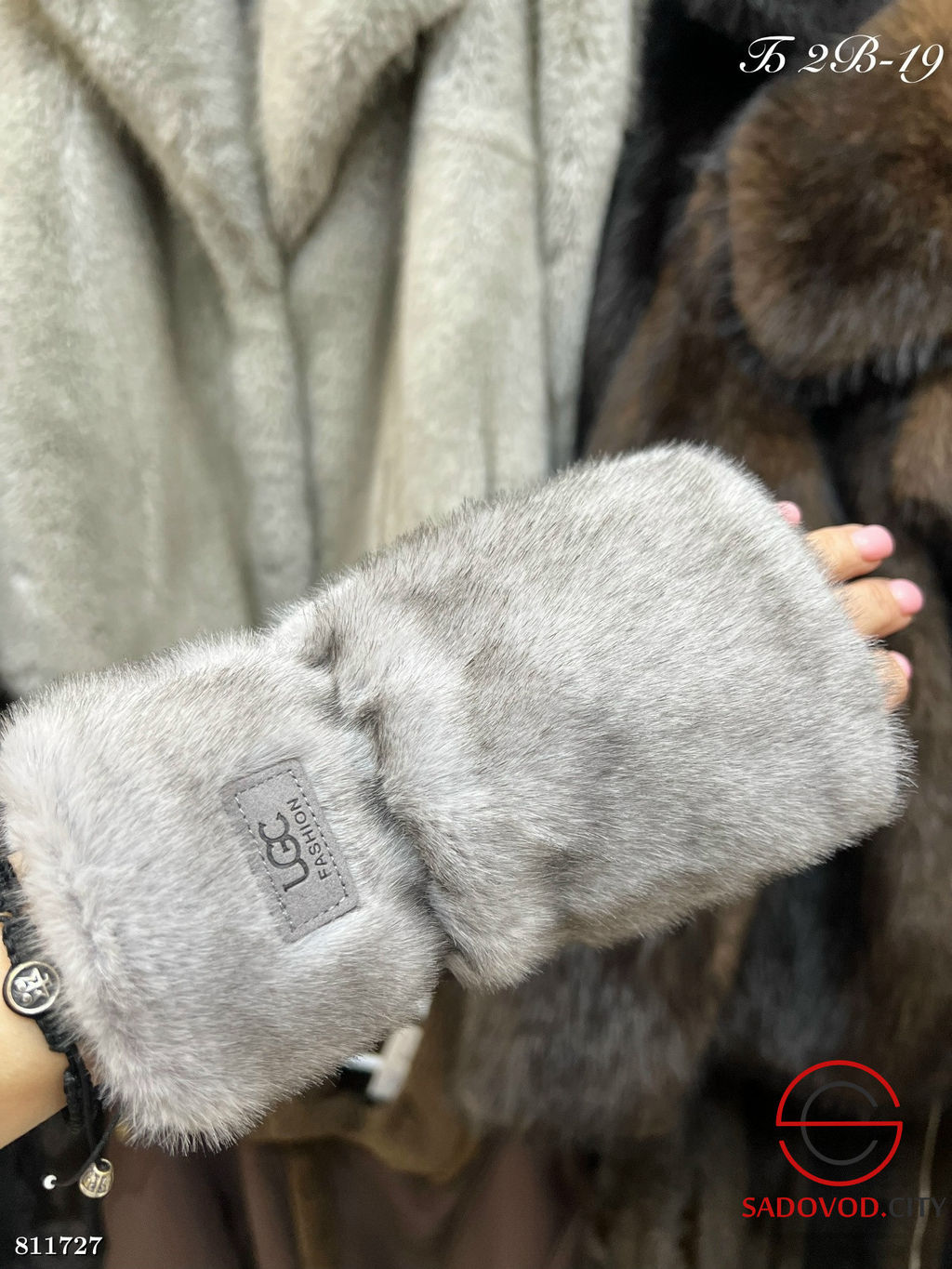 Митенки женские с мехом - Bruno фото 3