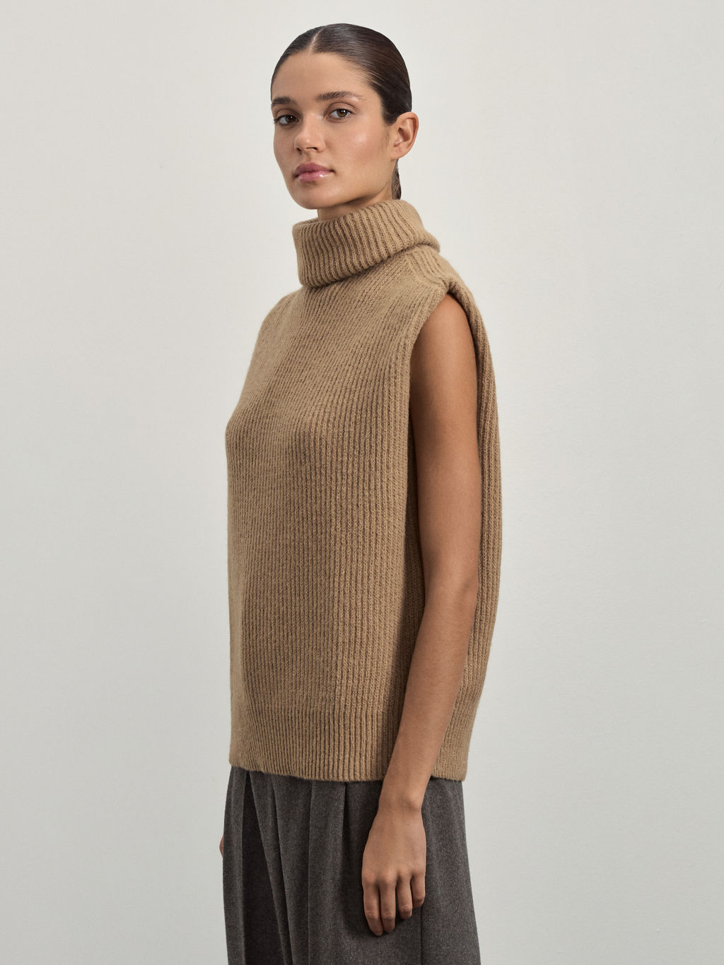 жилет женский / Zarina  фото 5