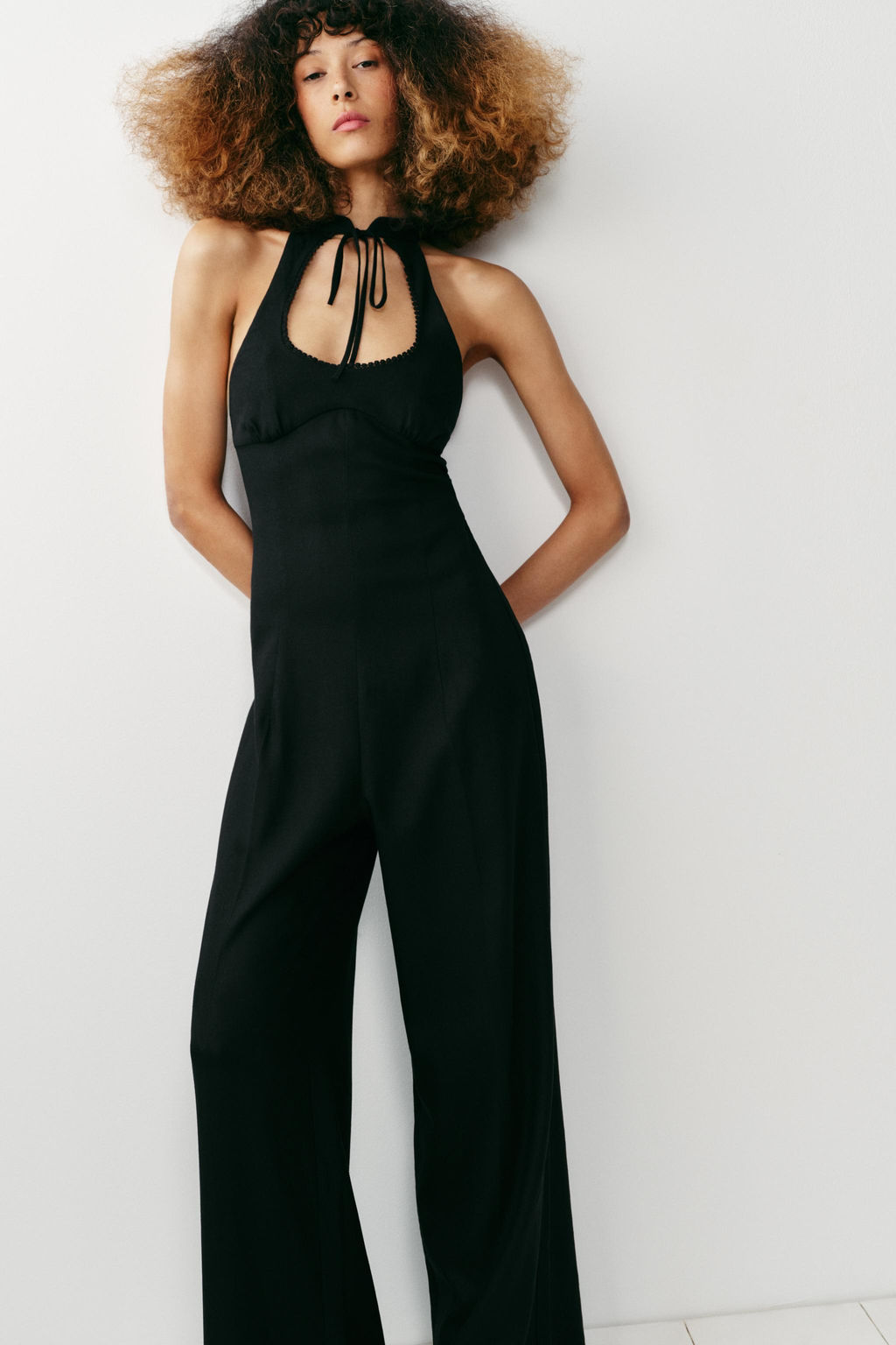 MONO HALTER ANCHO CON LINO / Negro - Zara фото 2