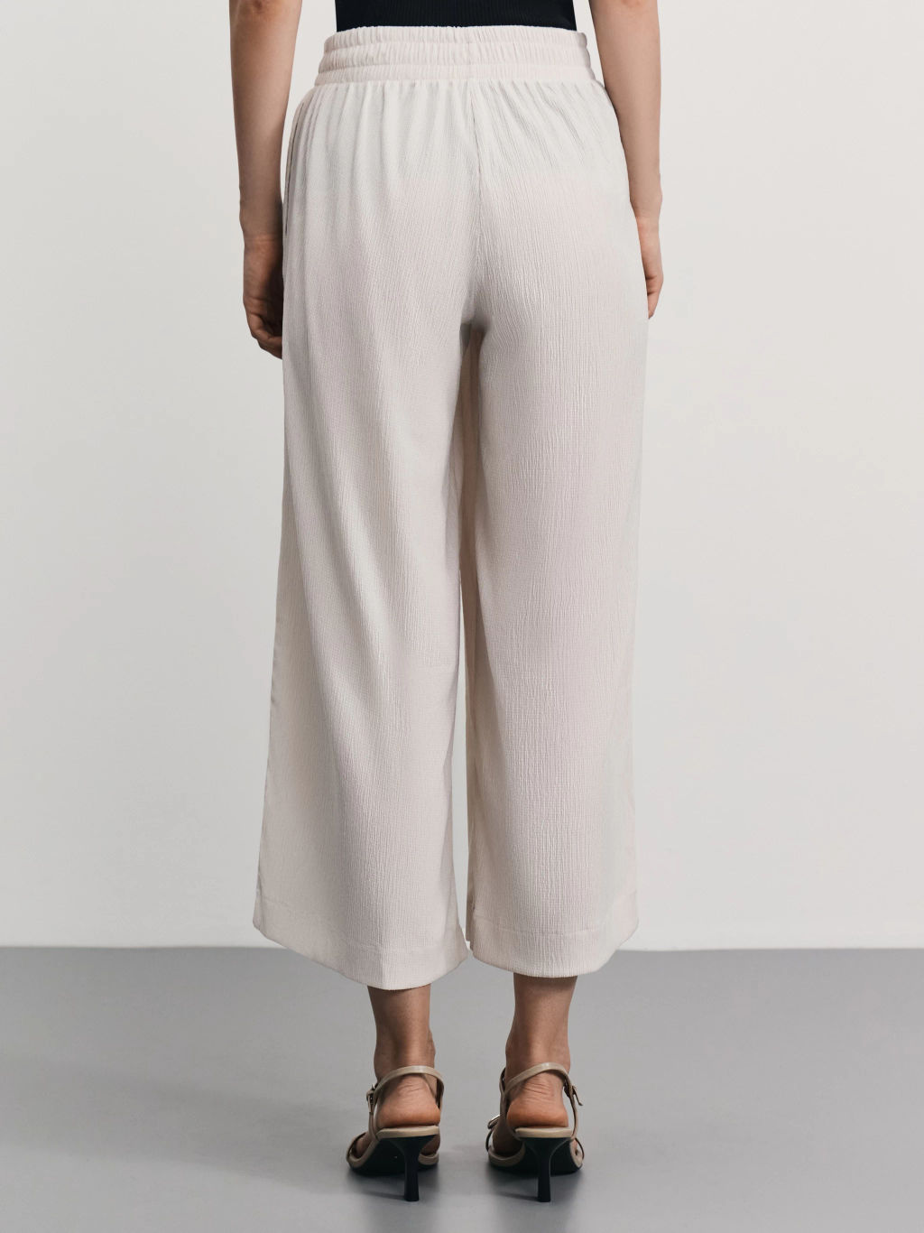 Прямые брюки с эластичным поясом / Zarina  фото 4