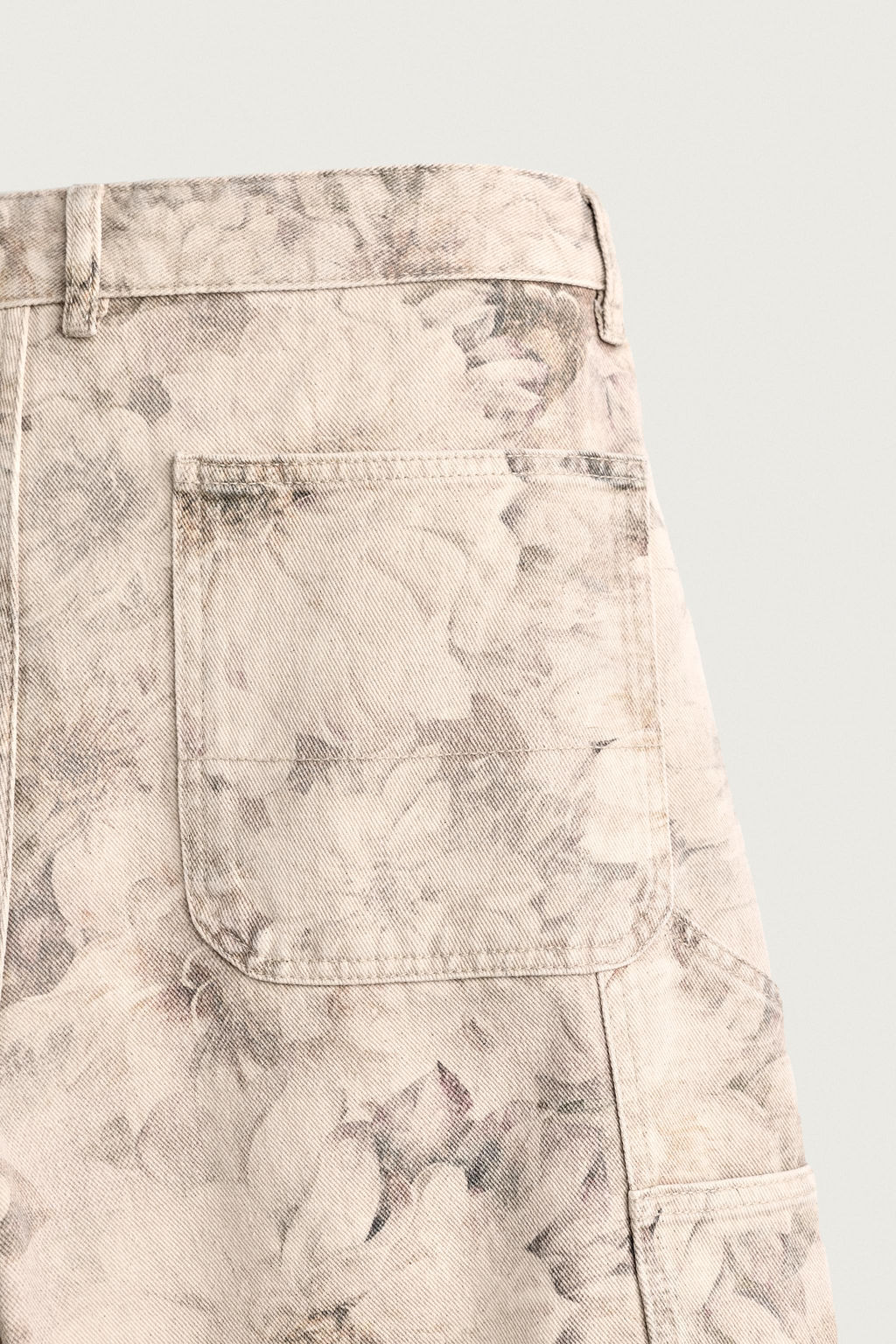 BERMUDA BOLSILLO CARPINTERO ESTAMPADO FLORAL LAVADO / Multicolor - Zara фото 8