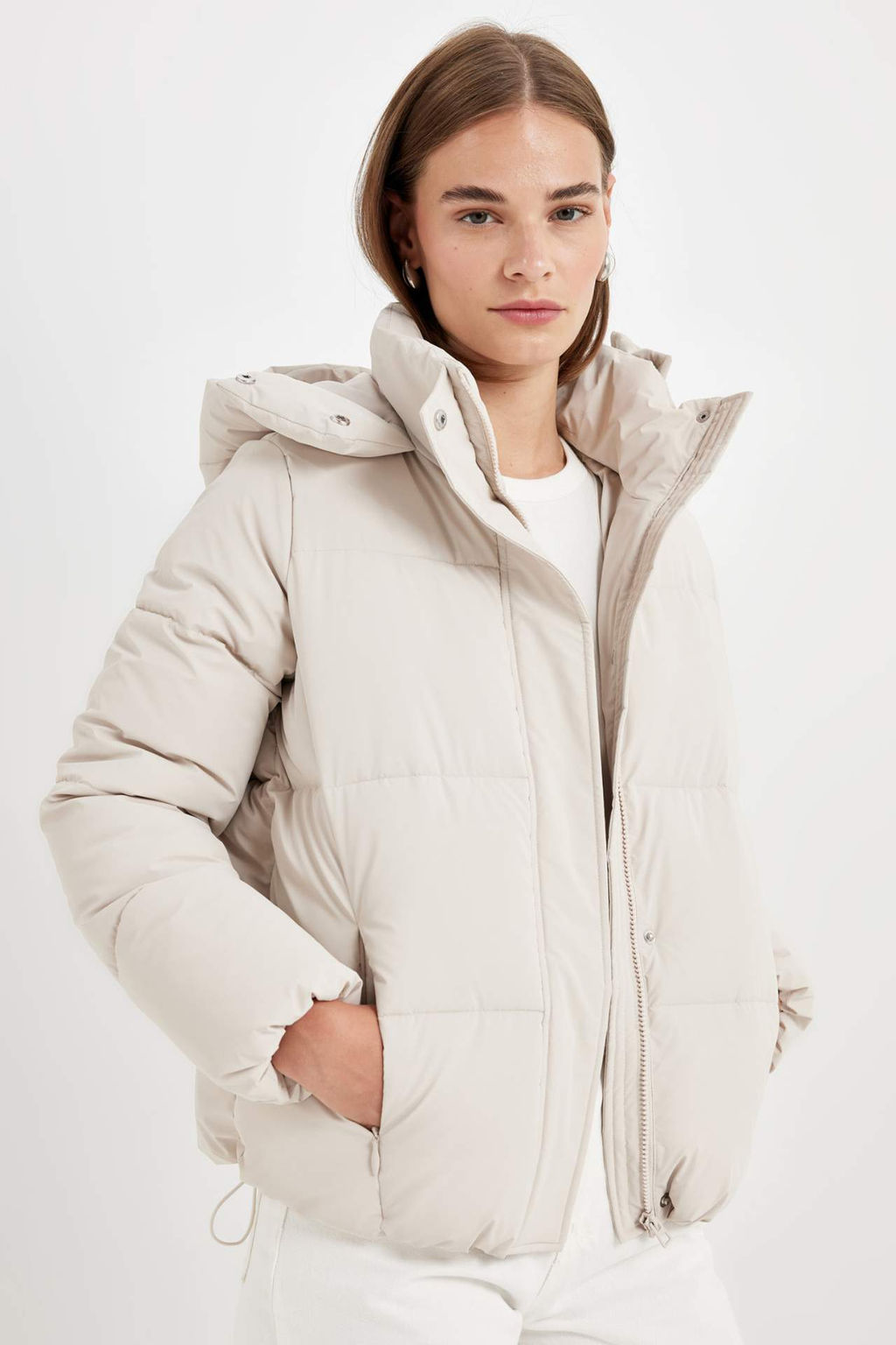 Su Itici Puffer Sisme Mont Oversize Genis Kal?p Kapusonlu Fermuarl? C?tc?tl? - Defacto фото 2