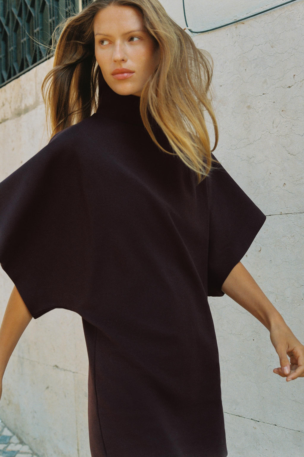 INTERLOCK MINI DRESS - Zara фото 4