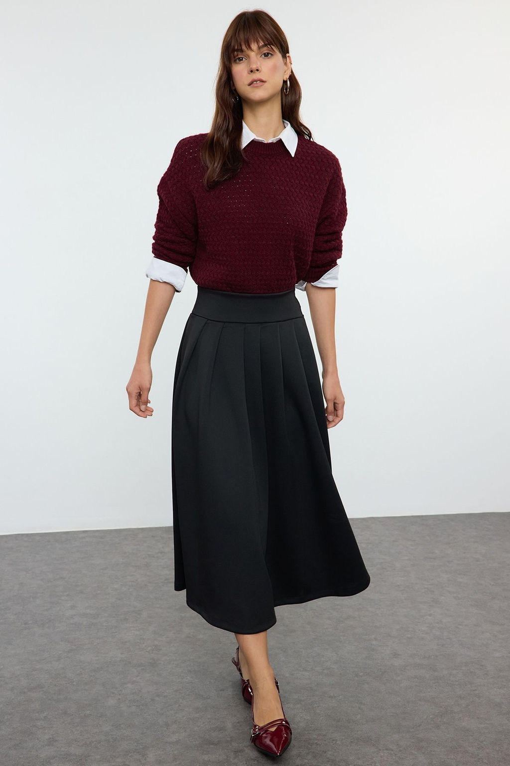Siyah Yuksek Bel Klos Pili Detayl? Midi Etek TWOAW25ET00095 - Trendyolmilla фото 2