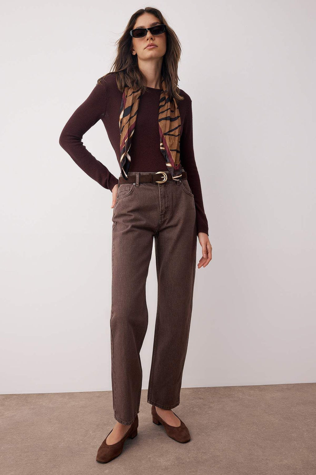 Kahverengi Vintage Y?kama Yuksek Bel Duz Paca Straight Jeans TWOAW26JE00127 - Trendyolmilla фото 2
