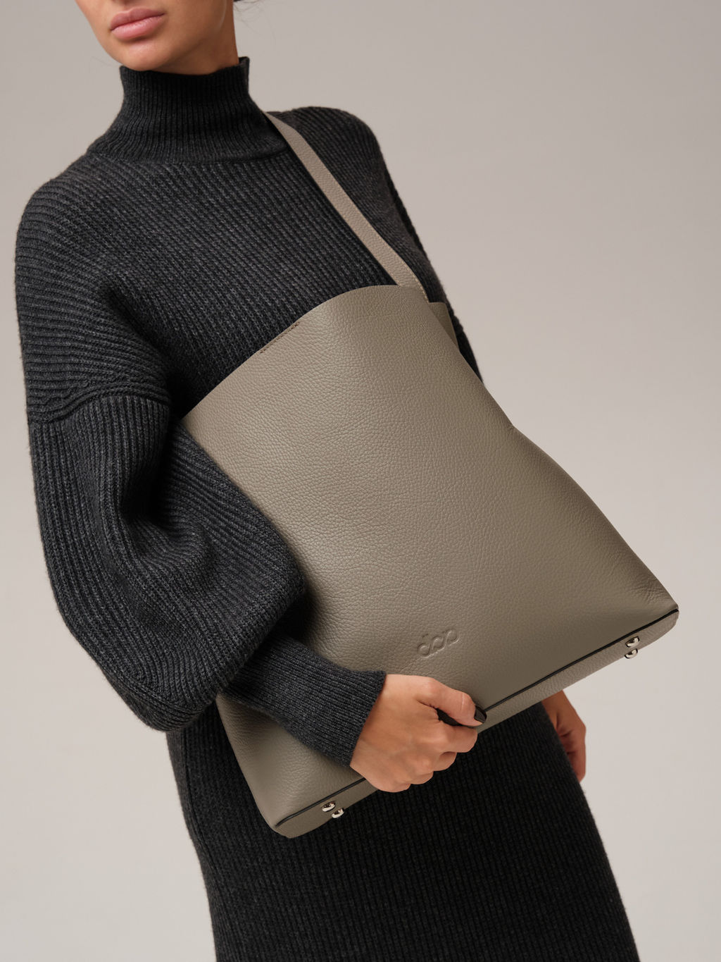 Кожаная сумка шоппер Olga DBR 30948 серо-коричневый фото 4