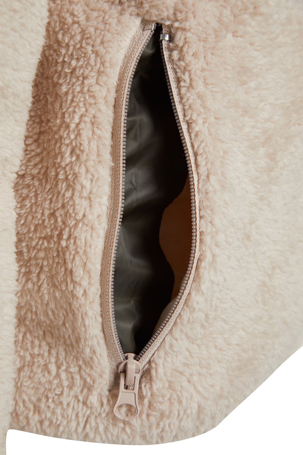 TRENDYOL MAN Siyah Regular Fit Etiket Detayl? Welsoft Pelus K?sl?k Mont TMNAW24MO00007 - Trendyolmilla фото 17