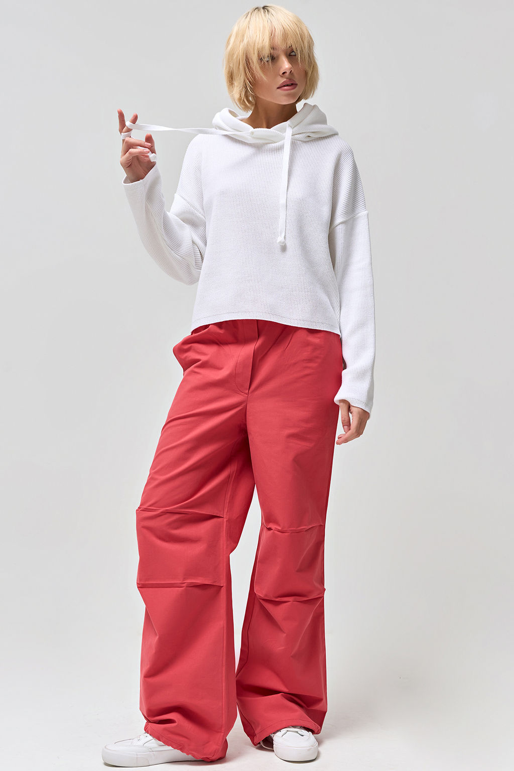 Джемпер укороченный из хлопка белый