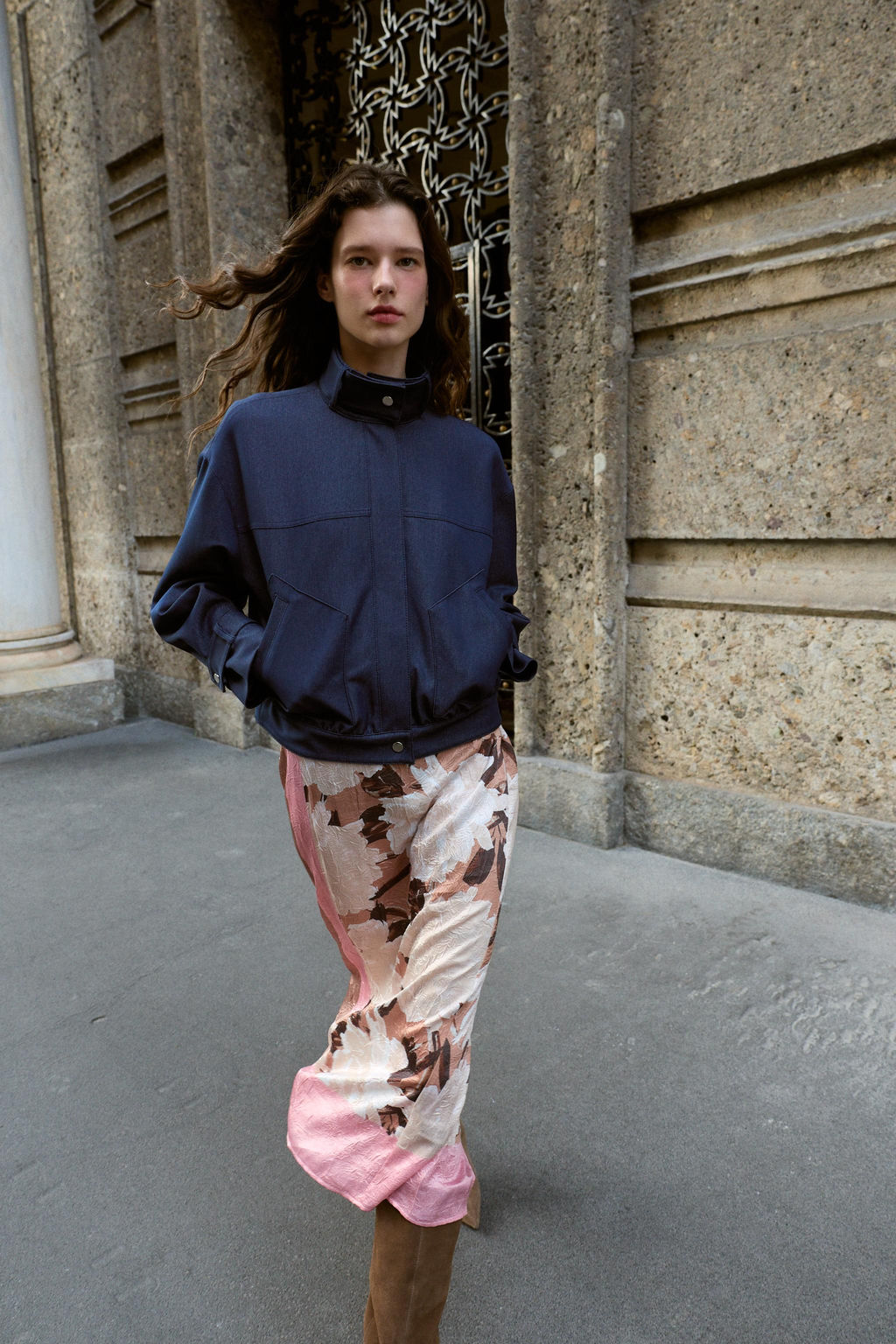 FLORAL PRINT SATIN MIDI SKIRT - Zara фото 3