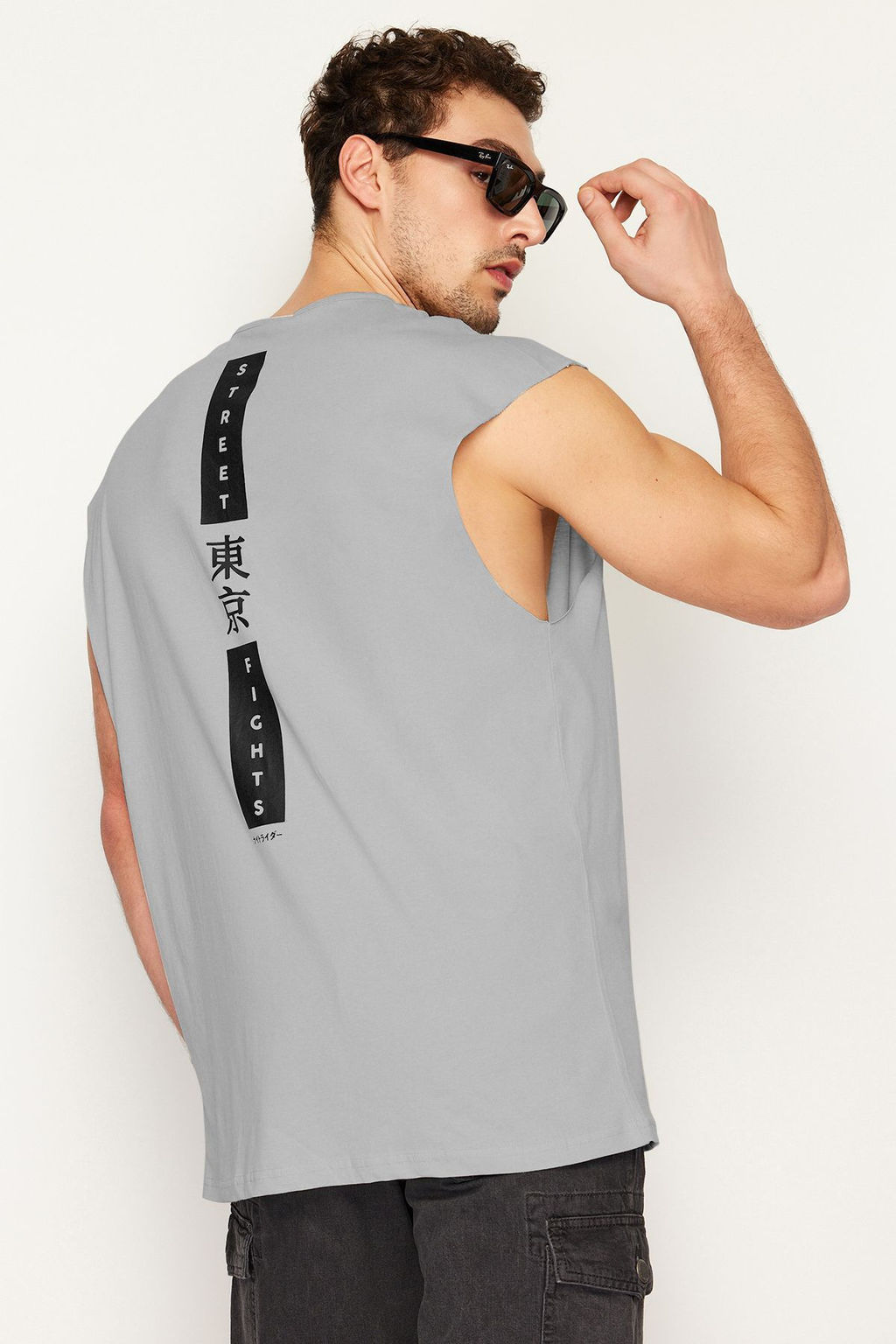 TRENDYOL MAN Gri Oversize Fit Uzak Dogu Bask?l? Atlet-T-Shirt TMNSS23AL00007 - Trendyolmilla фото 4
