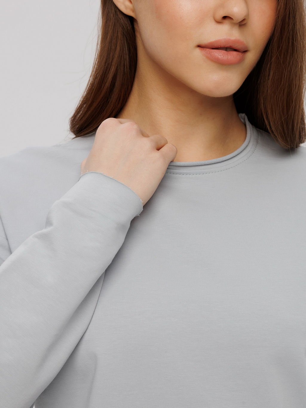 Женский лонгслив из футера 2-х нитки Lingeamo серебристый ВК-25 (61)  фото 9