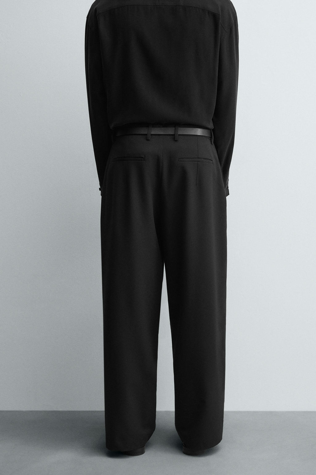 PINSTRIPED PLEATED TROUSERS - Zara фото 14