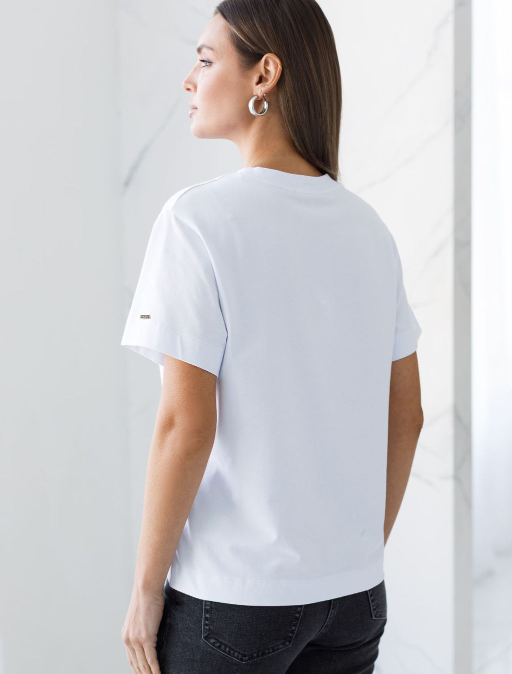 D49.110 Футболка женская белый_ветер