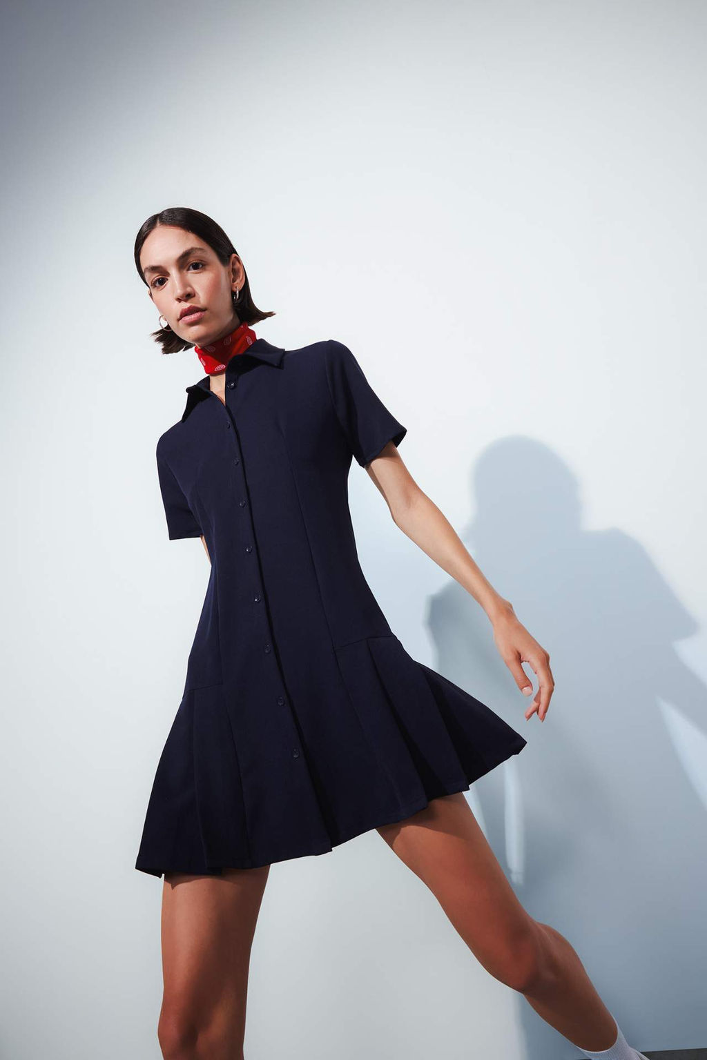 Polo Yaka Basic Duz K?sa Kollu Pileli Mini Elbise - Defacto фото 4