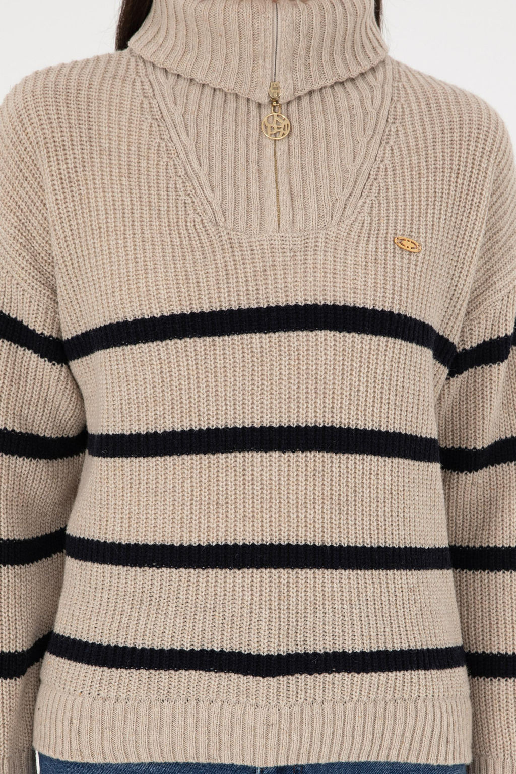 Женский свитер с v-образным вырезом и камнями Неожиданная скидка в корзине - U.s. polo assn фото 6