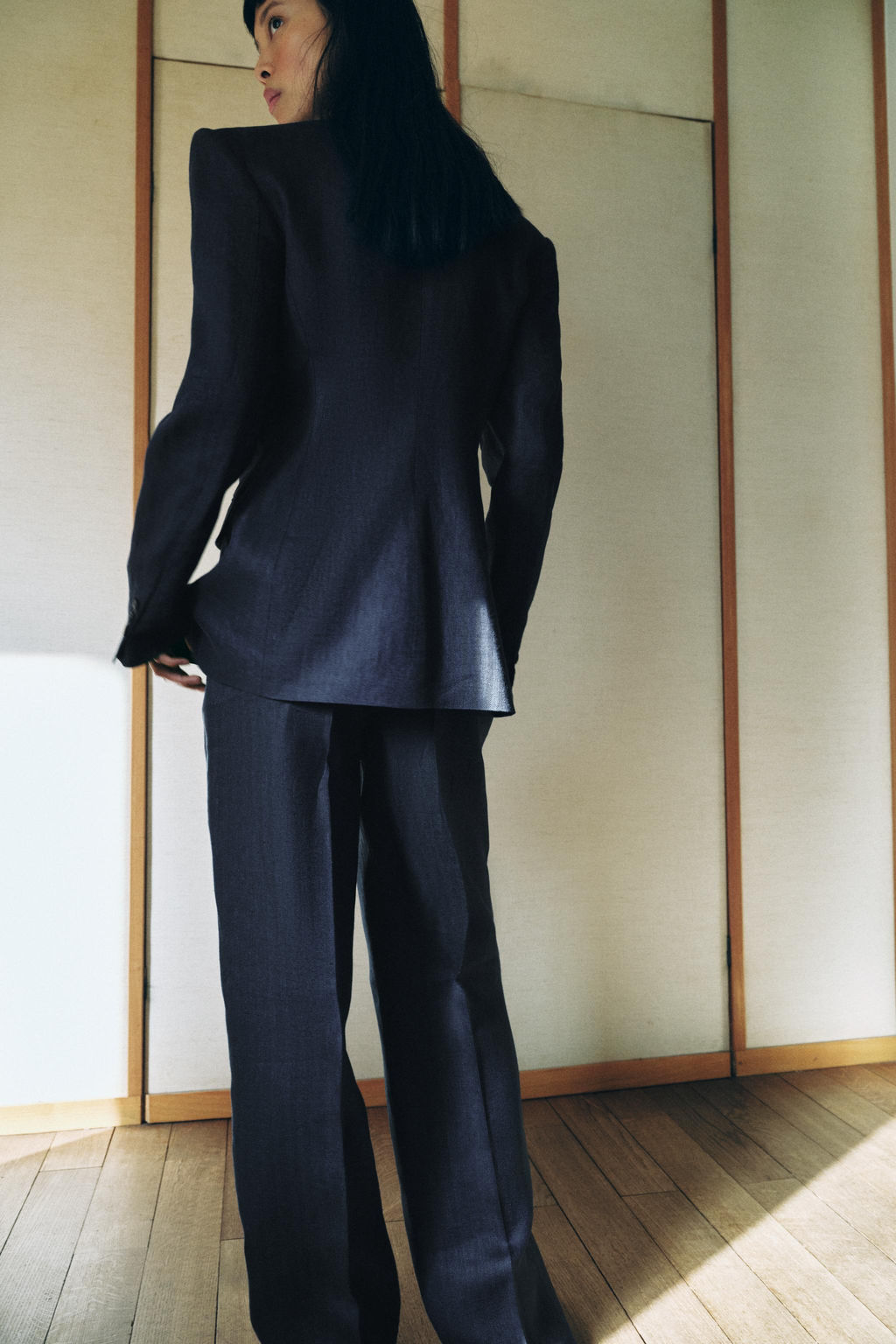 BLAZER ENTALLADA ESPIGA LINO 100% / ?ndigo - Zara фото 3