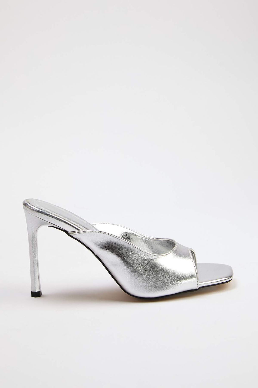 Gumus 9 cm Kad?n Klasik Topuklu Ayakkab? TAKSS26TO00027