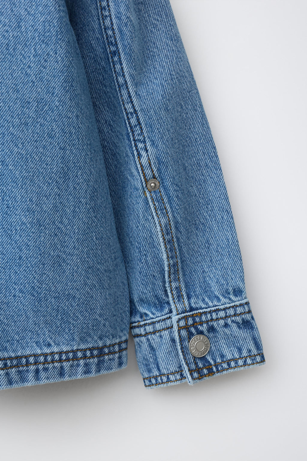 SOBRECAMISA DENIM CAPUCHA DESMONTABLE FELPA / Azul - Zara фото 6