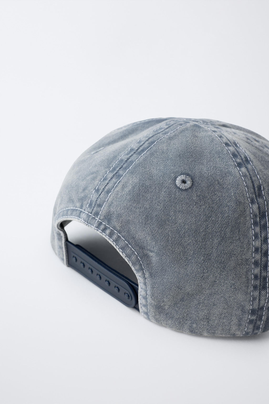 GORRA EFECTO LAVADO BORDADO / Gris claro - Zara фото 2