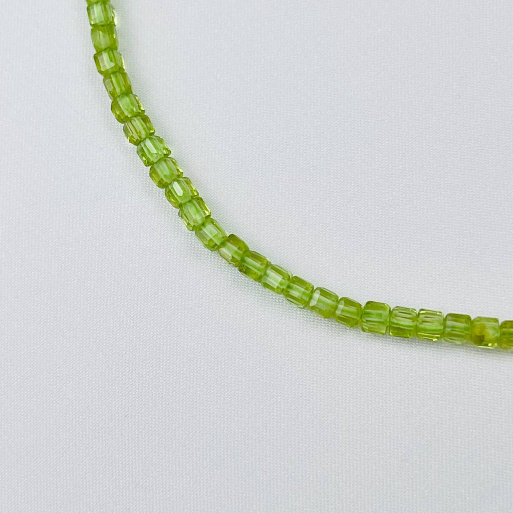 Бусы-Чокер из Хризолита 38 см +