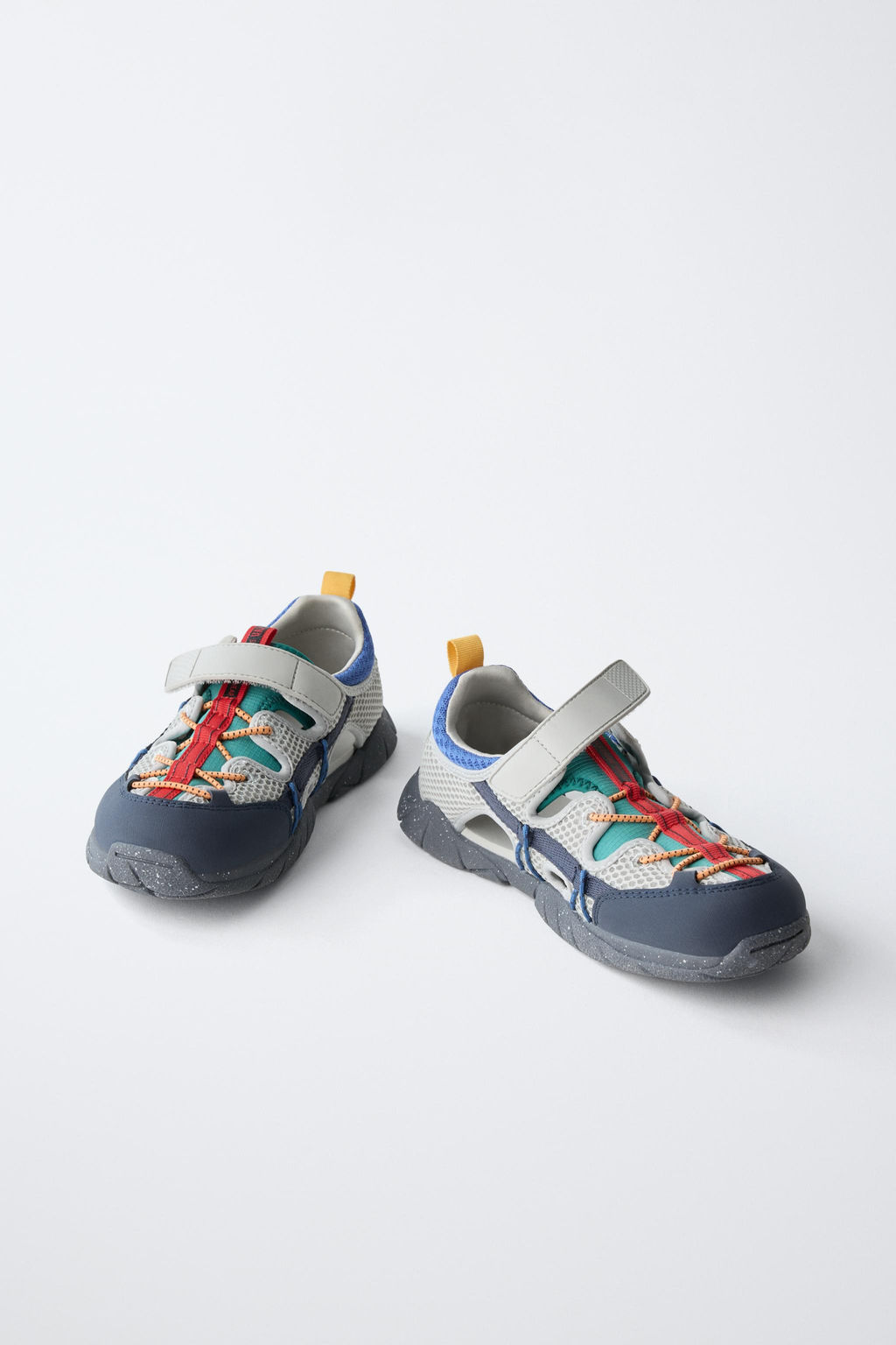 DEPORTIVO BAREFOOT ABERTURAS / Multicolor - Zara фото 5